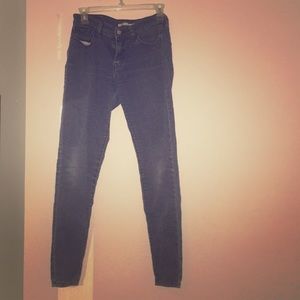 Levi’s super skinny dark blue jeans